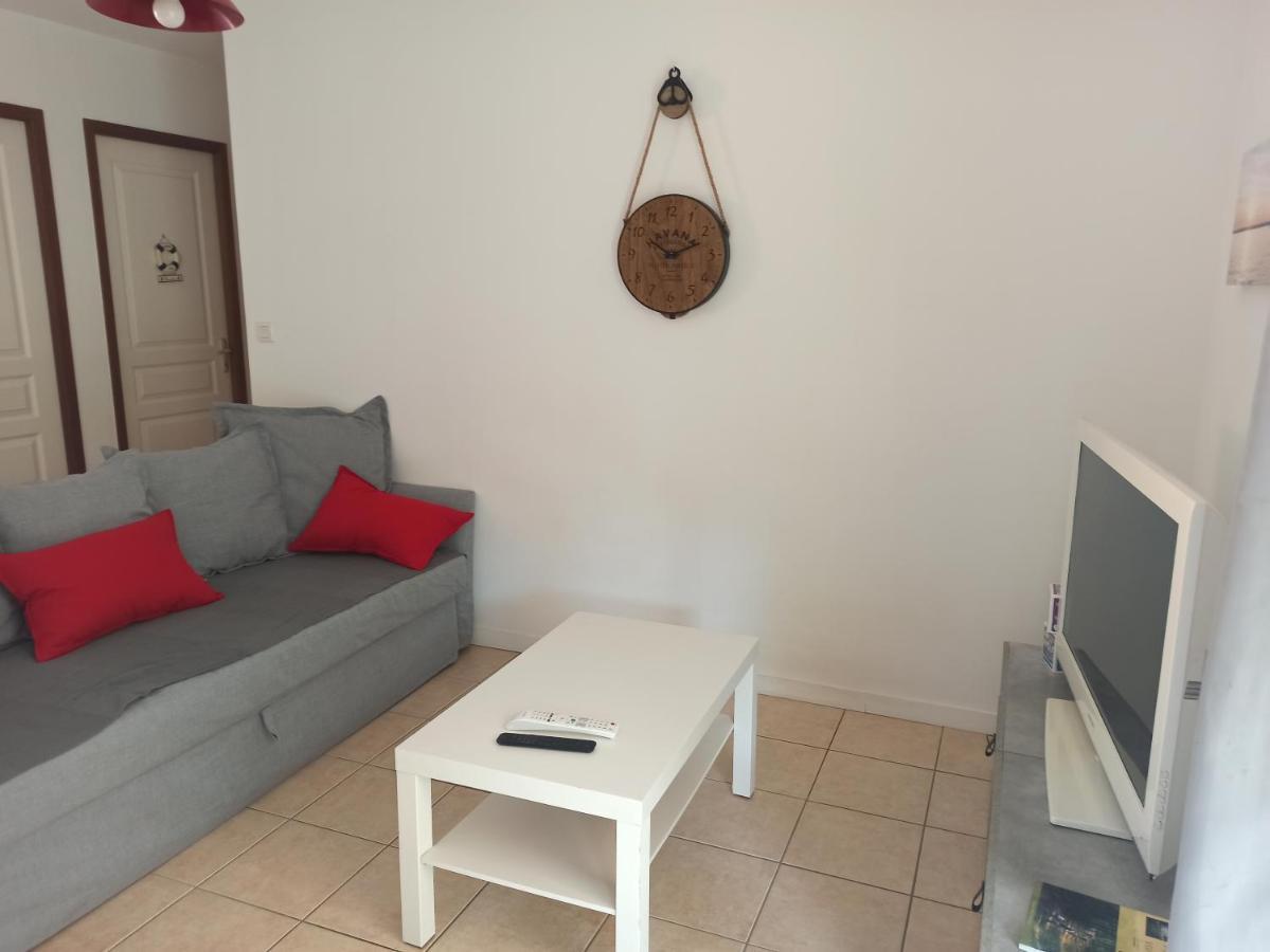 Holiday home Location 4-6 Personnes Grayan-et-l'Hopital